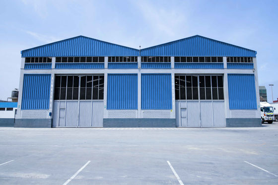 Insulation Q235 Q345 Prefab 100000 SQM Workshop Steel Structure
